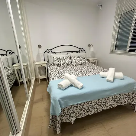 Elegante Y Tranquilo Con Encanto Apartmán